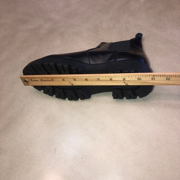 Free People Lola Leather Chunky Lug Sole Chelsea Boots Size 8.5 - Picture 12 of 13